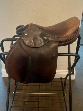 Dover Circuit Premier Special EQ 17” Regular Tree, Forward Flap